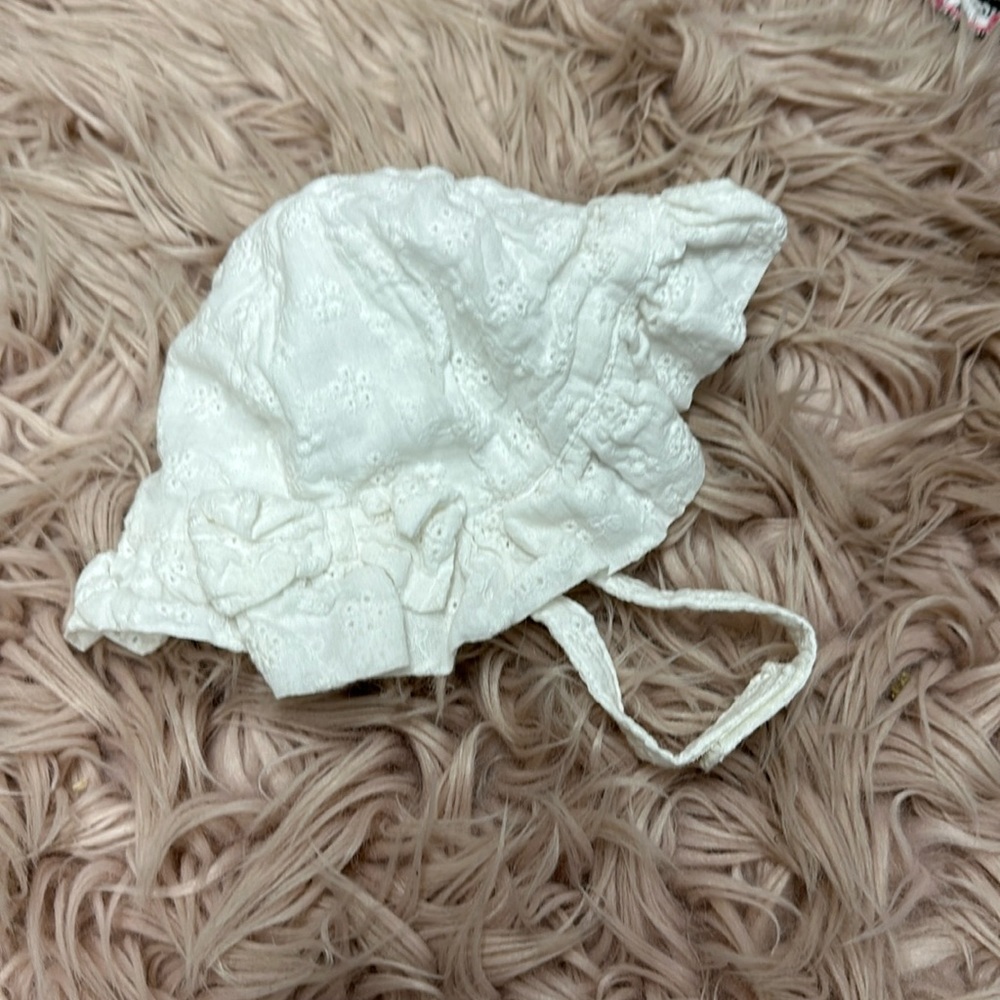 Baby Bonnet With Velcro strap